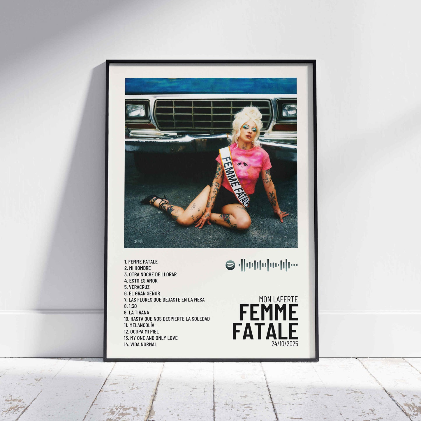 FEMME FATALE
