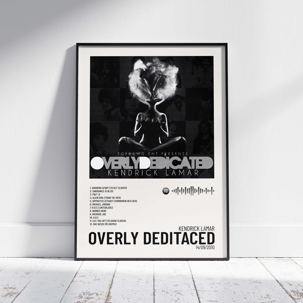 Overlydesigned Posters Overly Dedicated - Poster digital álbum Kendrick Lamar – Urban Sound Prints